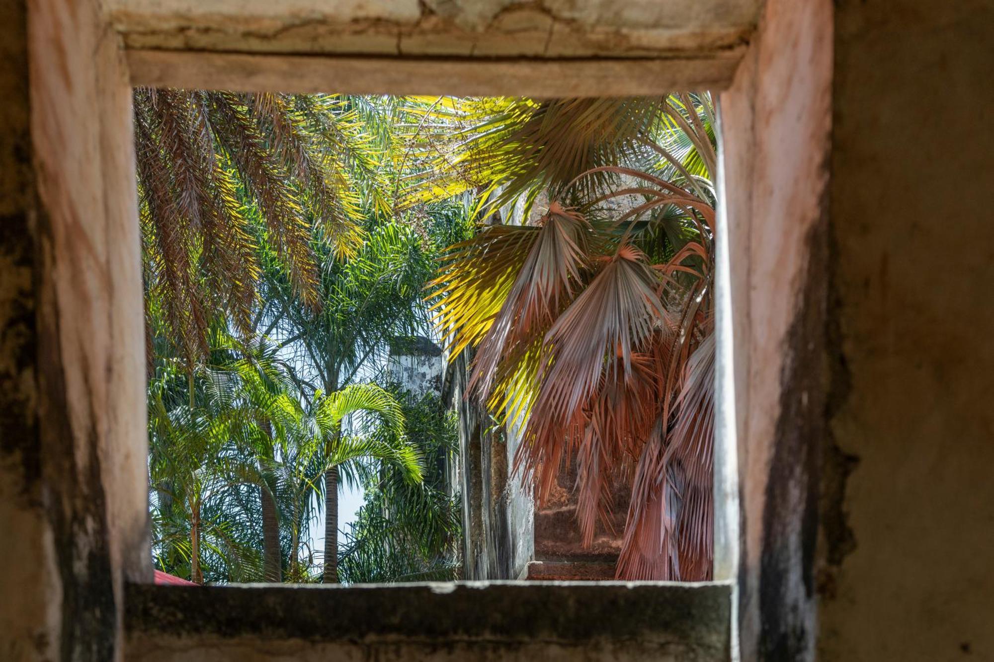Готель Mbweni Ruins & Gardens Previously Jungle Paradise